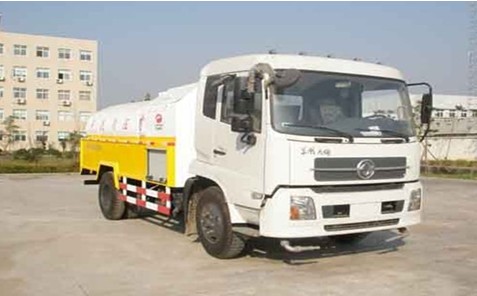買清洗車 就到湖北程力購東風(fēng)天錦高壓清洗車