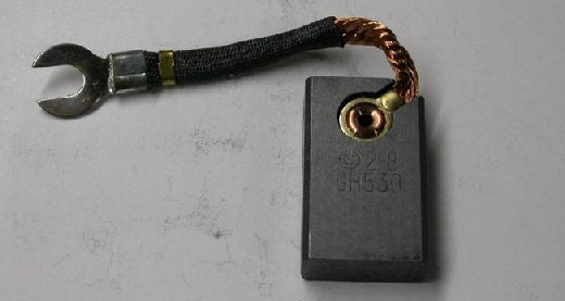 日立碳刷GH530 摩根碳刷，羅蘭電刷，電機(jī)碳刷，發(fā)電機(jī)碳刷批發(fā)商