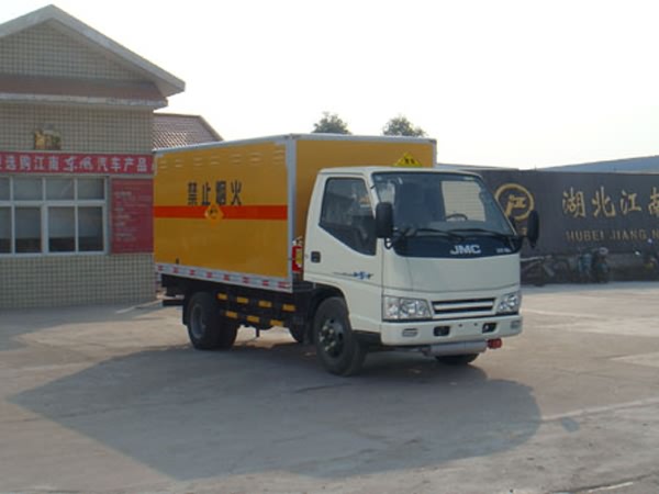危爆物品運(yùn)輸車，**物品運(yùn)輸車www.hbjnt.com