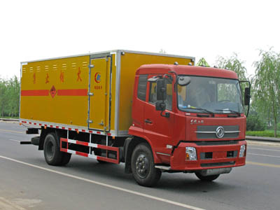 危爆物品運輸車，**物品運輸車