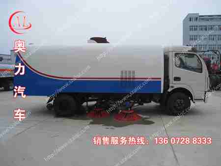 城市區(qū)道路清掃 專用 掃路車(chē)南京躍進(jìn)4噸掃路車(chē)