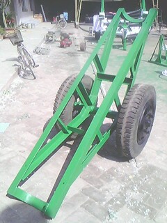*#%水泥桿運(yùn)桿車(chē)/電線(xiàn)桿運(yùn)桿工具/運(yùn)桿車(chē)/水泥桿運(yùn)桿車(chē)電線(xiàn)桿運(yùn)桿車(chē)
