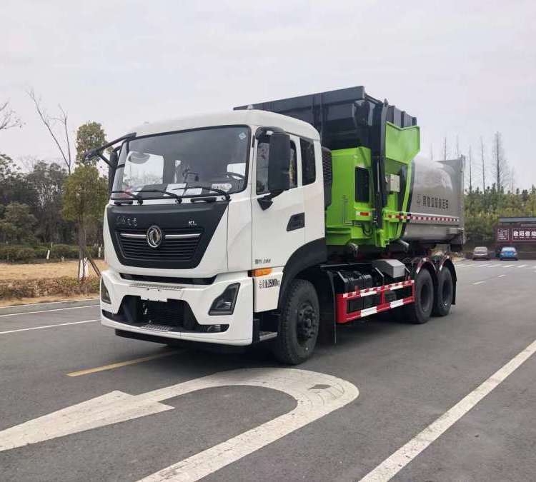 東風天龍后雙橋20噸勾臂垃圾車，可配18方移動垃圾站，多站配一車