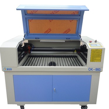 滕州激光雕刻機(jī)產(chǎn)品 滕州激光打標(biāo)機(jī) 滕州激光雕刻機(jī)配件