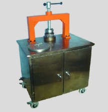 供應(yīng)金泰福特萬向輪加脂機