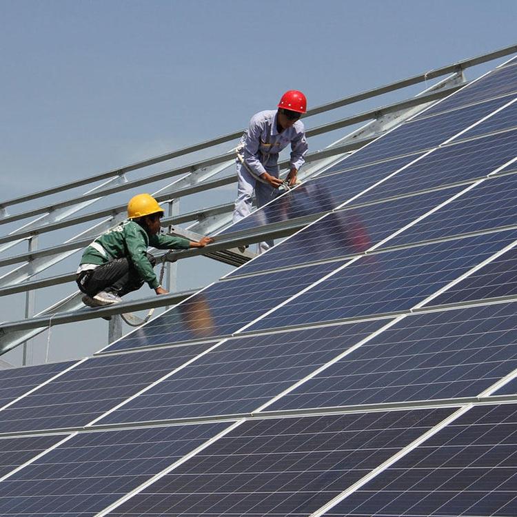 湖北老河口 光伏板規(guī)格齊全 太陽能降級組件 單晶硅太陽電池板 分布式光伏電站