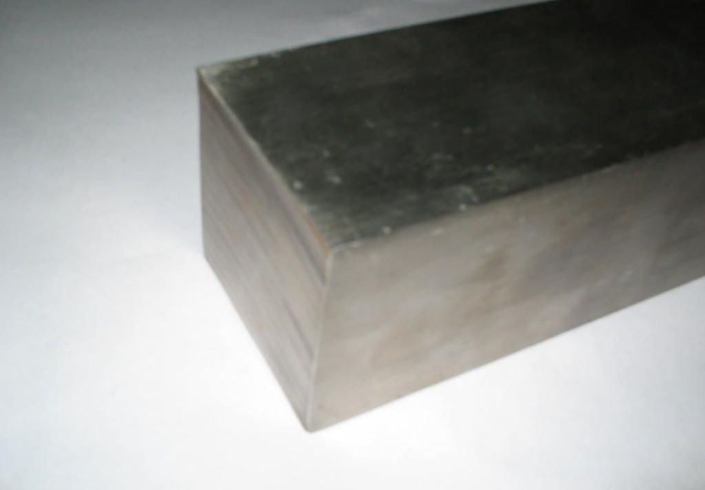 供應(yīng)1050方棒現(xiàn)貨，1050方棒價格，1050方棒行情