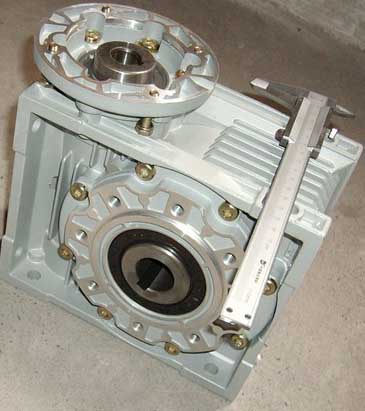 供應(yīng)鋁合金蝸輪減速機 減速器，減速機殼，變速器(圖)