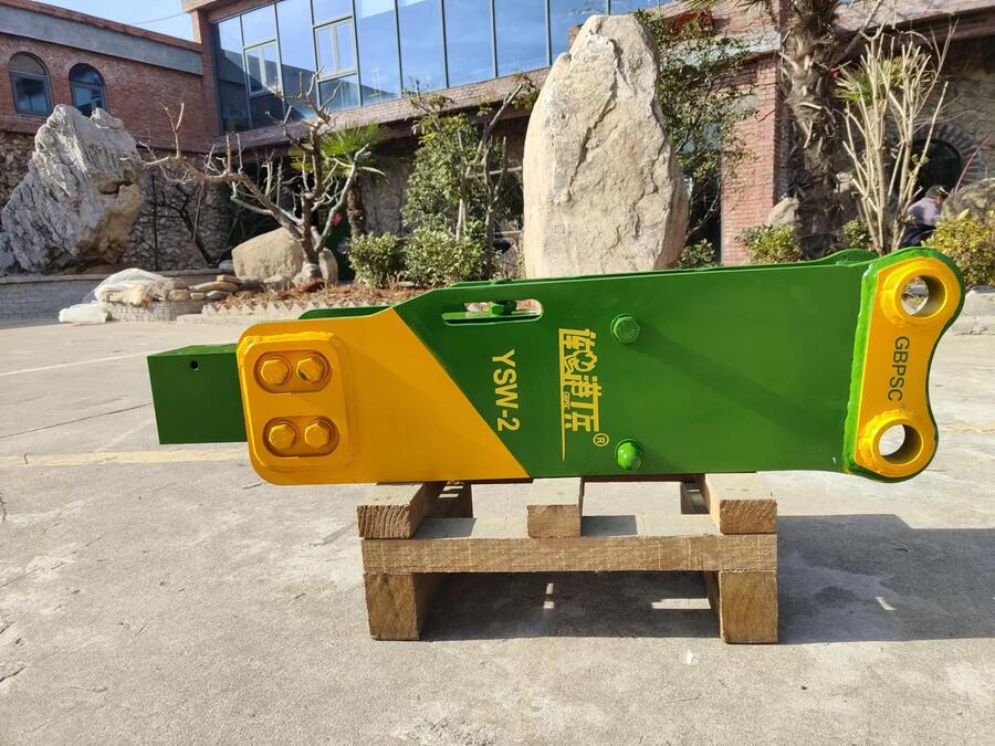 國內(nèi)各地均可發(fā) 塔式165工兵機(jī)械破碎錘YSW-35鋼廠可用耐高溫
