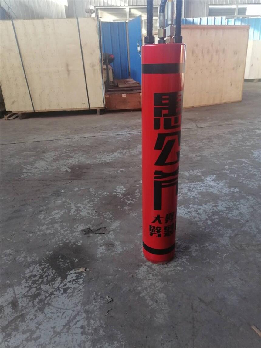 石頭太硬炮錘打不動用什么機械成本低效率快