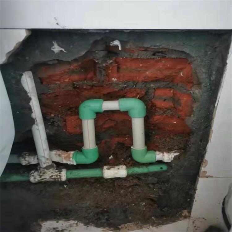 南京雨花臺區(qū)小行水電維修安裝，水管漏水維修改造，電路跳閘維修