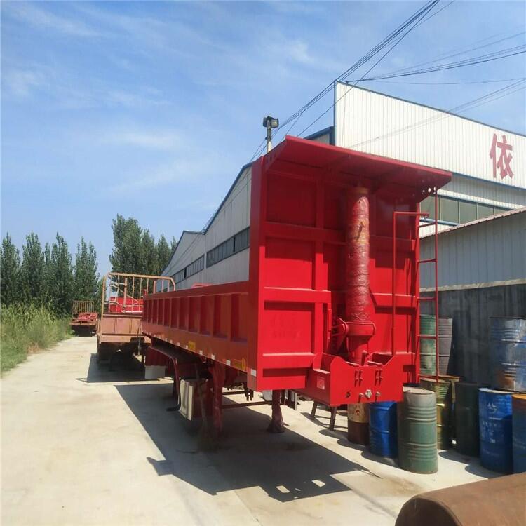 廠家供銷9.5米一體后翻半掛車自卸半掛車現(xiàn)場定做