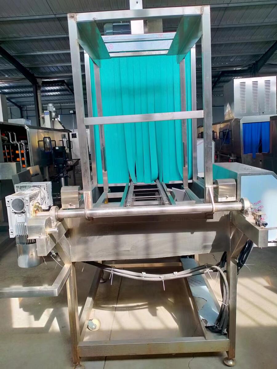 垃圾桶箱清洗消毒機