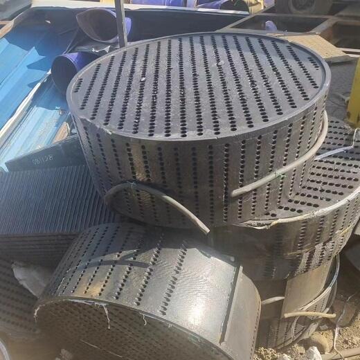 供應(yīng)各種石墨制品 回收廢舊石墨 回收石墨電極