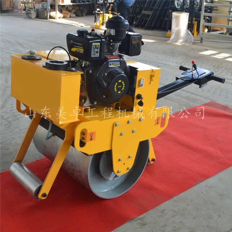 廠家直銷壓路機(jī)現(xiàn)貨長寧