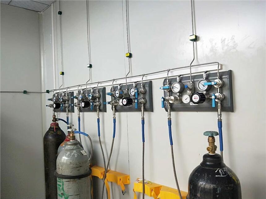 新聞:天津?qū)嶒?yàn)室氣路安裝包工包料