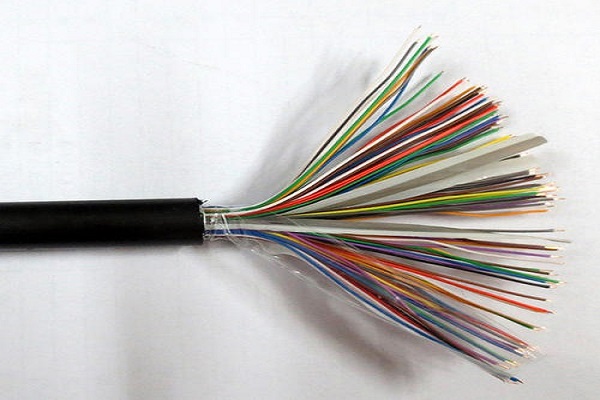 WDZ-PTYLH23 鎧裝信號電纜12*1.5mm2