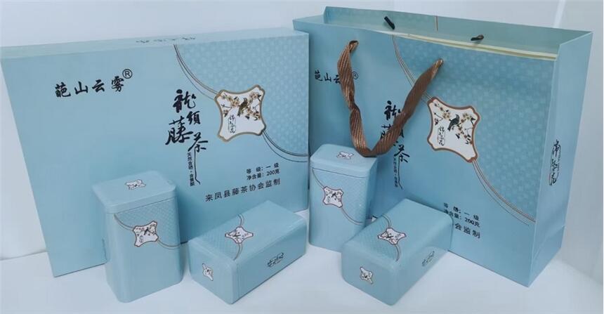 秋高氣爽，柳丫頭來鳳藤茶與您共度美好時光