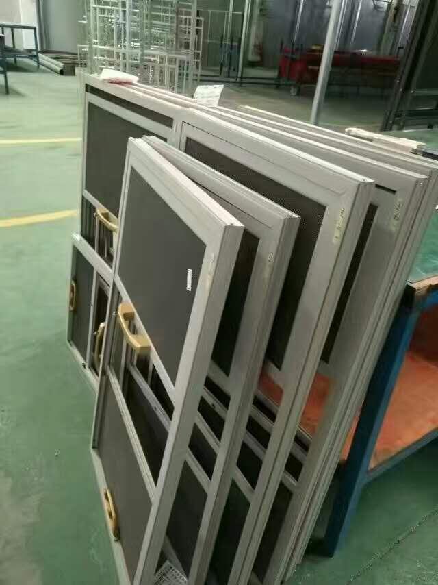 深圳防蚊紗窗價格深圳防蚊紗窗安裝深圳安裝防蚊紗窗防蚊紗窗報價