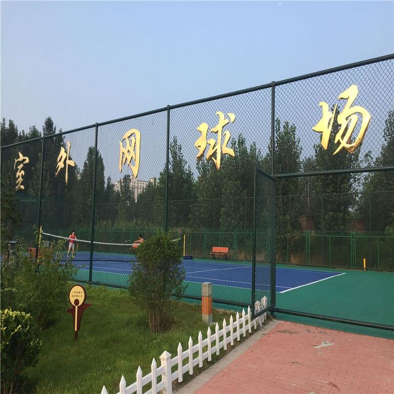 墨綠色體育場(chǎng)圍欄網(wǎng) 適合網(wǎng)球場(chǎng)圍網(wǎng) 羽毛球場(chǎng)圍網(wǎng)