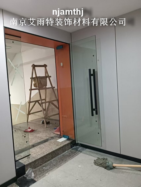 南京門(mén)面房玻璃門(mén)