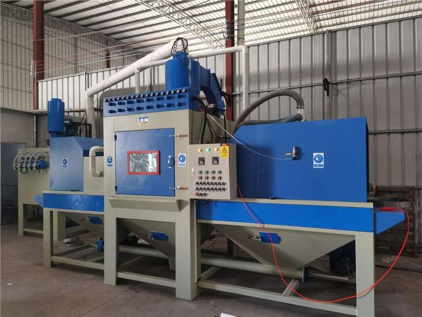 廣州噴砂機，箱包自動噴砂機
