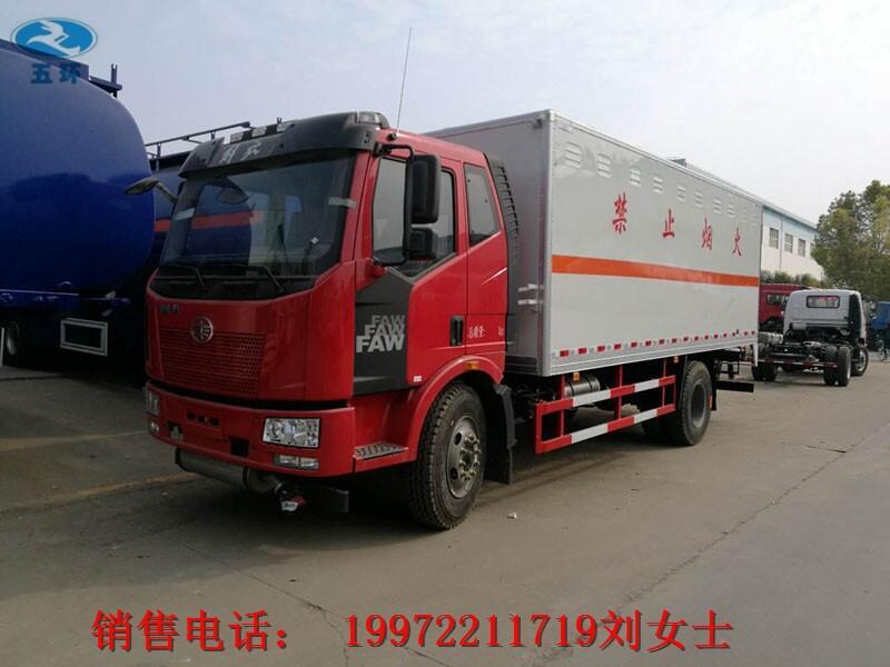 危險品廂式運(yùn)輸車_青島廠家為您報(bào)價_3類?；\(yùn)輸車