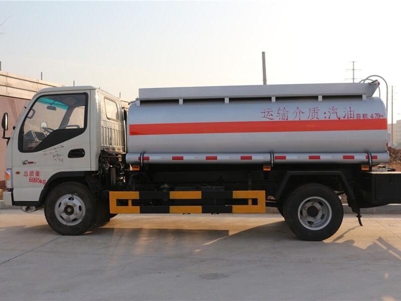 10噸礦用油罐車南充有哪里地方有現(xiàn)車？