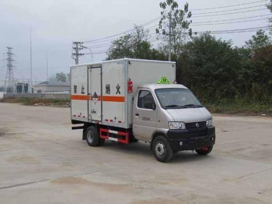 南充市福田危險品廂式貨車整車改裝