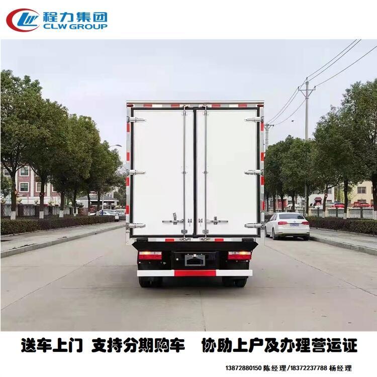 6.8米國(guó)六柳汽乘龍H5冷藏車 協(xié)助上戶