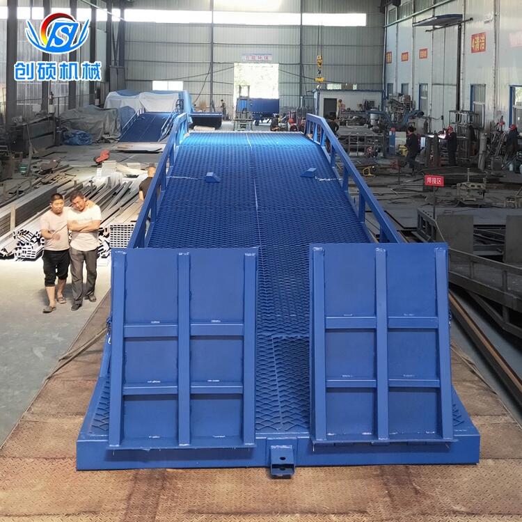 江蘇廠家移動(dòng)式液壓登車橋 集裝箱叉車卸貨平臺(tái) 貨柜登車坡道