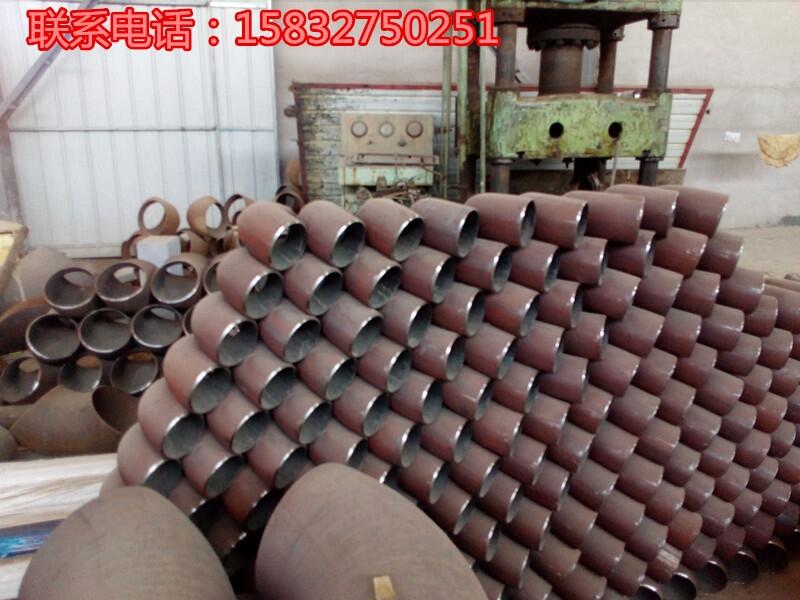 碳鋼國(guó)標(biāo)新材彎頭 1.5D沖壓無縫焊接推制熱壓彎頭