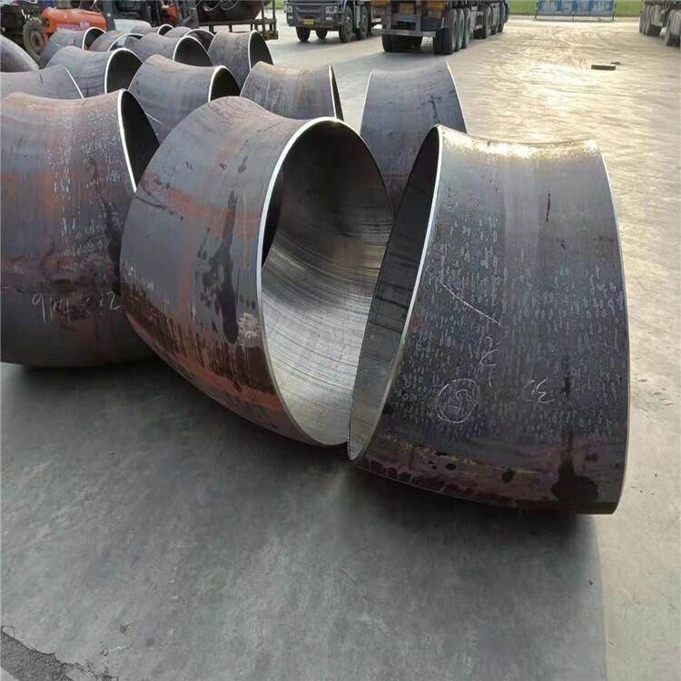 倉儲批發(fā) 20碳鋼無縫沖壓設備用90度國標彎頭 20碳鋼高壓標準彎管