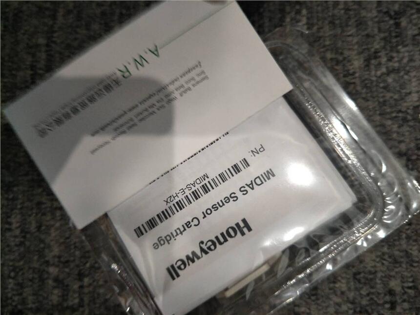 遠(yuǎn)路供應(yīng)HONEYWELL火焰探測(cè)器， R4343 E1014