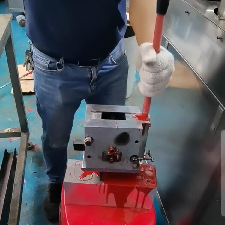 小型互感器灌膠機(jī)械大概什么價(jià)格