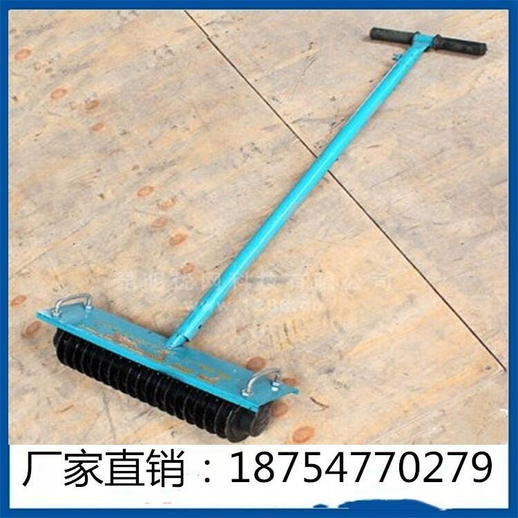 路面壓紋機(jī)廠家現(xiàn)貨直銷手扶式壓紋機(jī)價格優(yōu)惠小型壓紋機(jī)