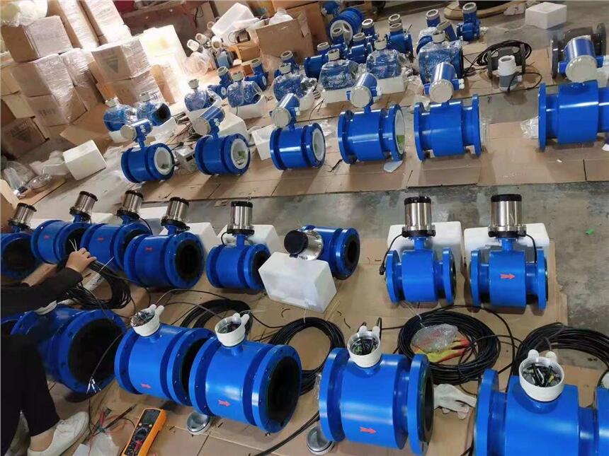 LDBE DN200電磁流量計(jì)上海蝶津閥門制造有限公司?