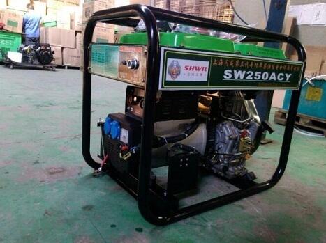 250A柴油自發(fā)電電焊機(jī)