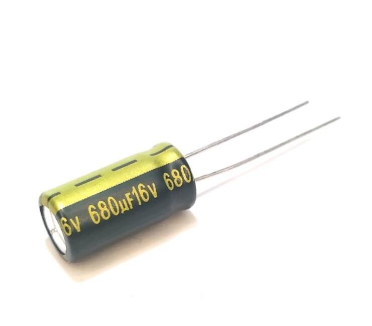 電解?8x16mm10VDC 680uF±20％