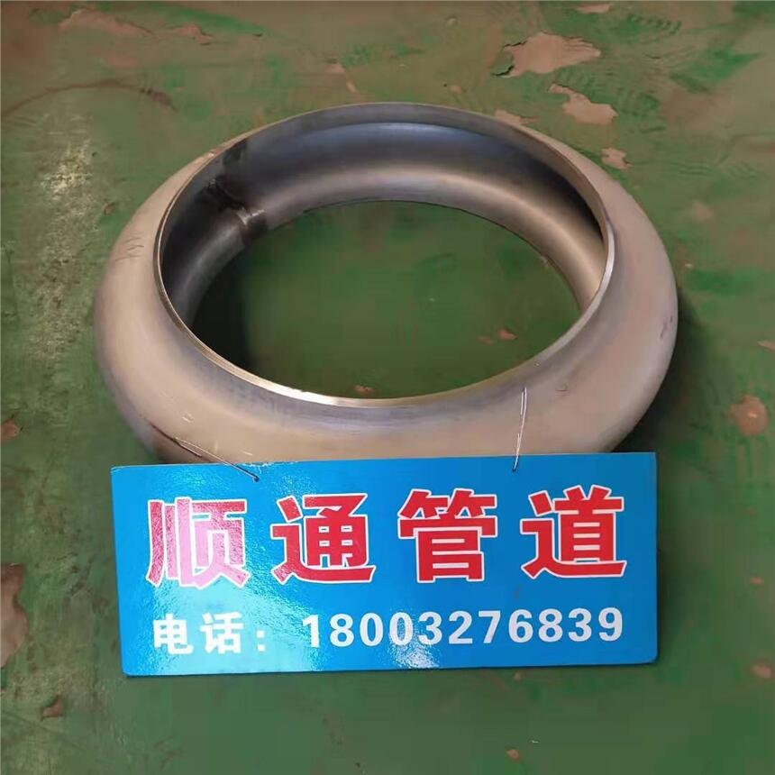 供應(yīng)長春GBT16749國標(biāo)厚壁膨脹節(jié)DN900價格優(yōu)惠