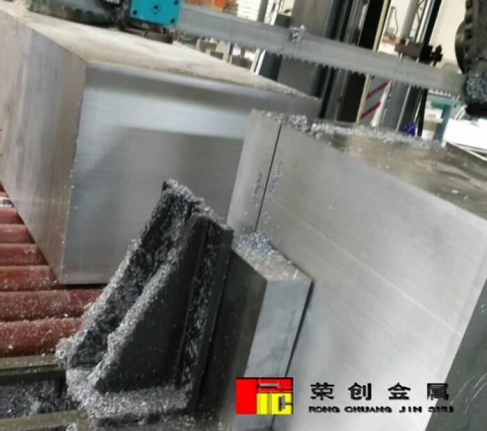 今日7075鋁板價(jià)格表，廣東進(jìn)口7075價(jià)格，鋁材廠家7075在線