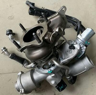 奧迪16款2.0渦輪增壓 起動機 汽油泵 冷氣泵 發(fā)電機