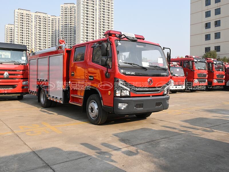 國(guó)六東風(fēng)大多利卡4噸水泡沫聯(lián)用消防車廠家直銷