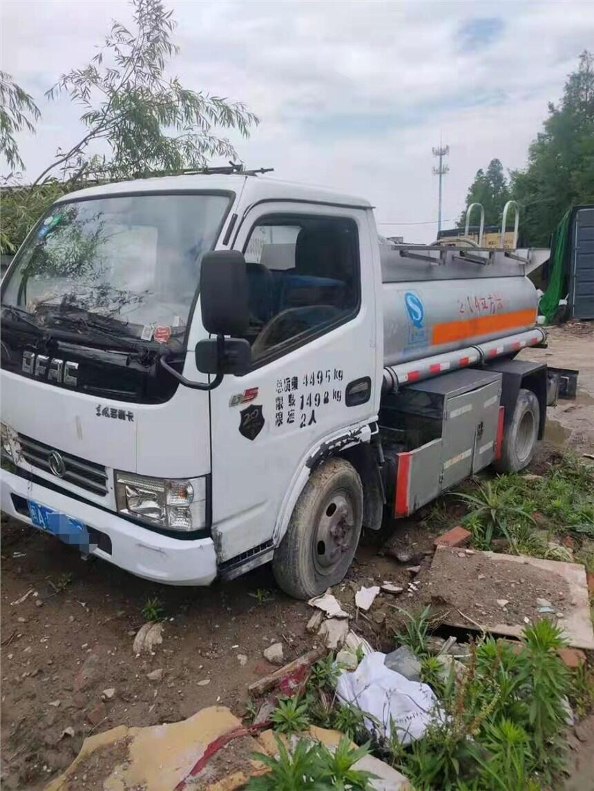 二手藍牌油罐車2噸加油車2019年7月福建福州戶