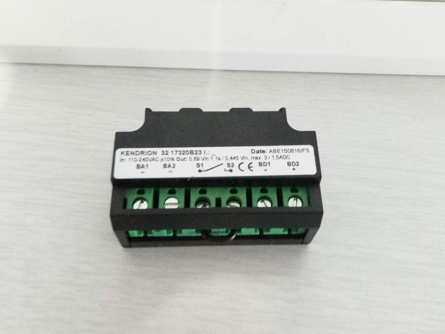 R11E-4030A-4T  原裝進(jìn)口票 品質(zhì)保障