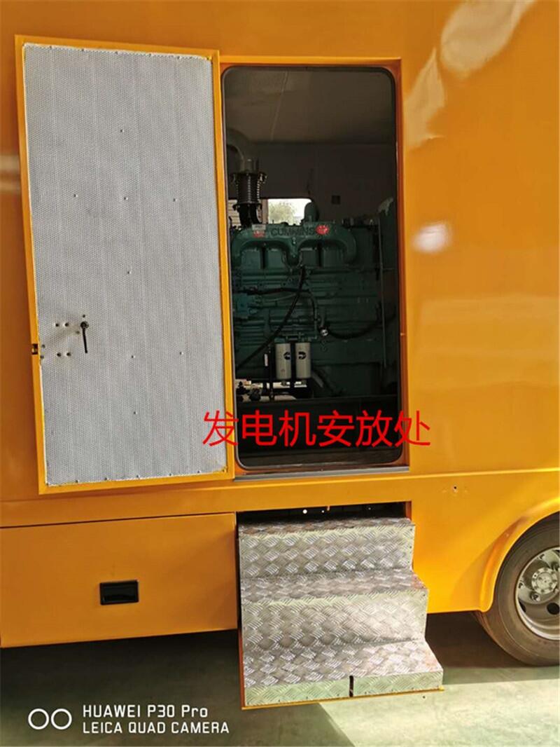 買1000kw東風多利卡國5移動發(fā)電車不限場地