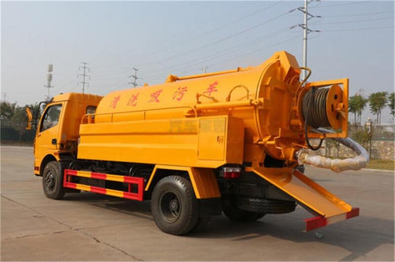 慶鈴吸污車(chē)湖北省隨州市生產(chǎn)。