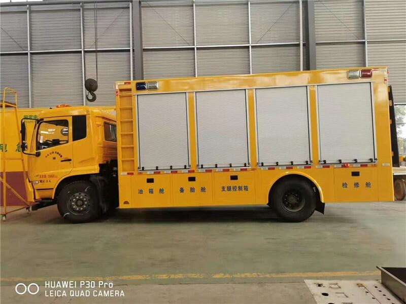 買400kw解放國5移動發(fā)電車到程力集團