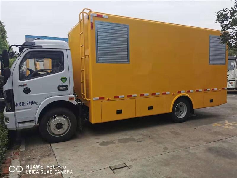 買300kw江淮國5移動發(fā)電車到隨州程力