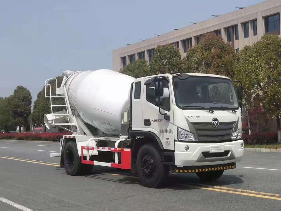 東風福瑞卡5.5方水泥罐車多少錢一臺